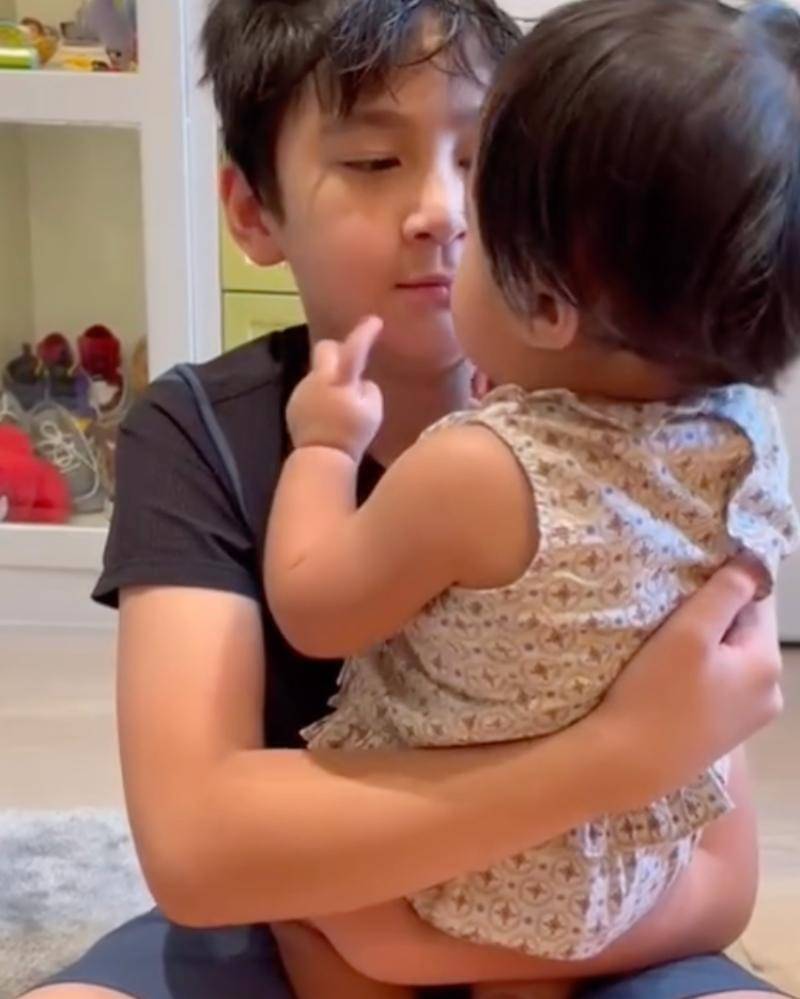 Instagram.com/raffinagita1717